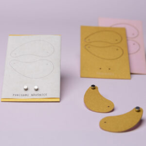 Earrings Teardrop golden